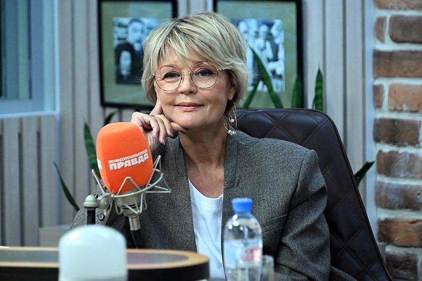 Юлия Меньшова: «Мужчины как-то дали слабину за последние 100 лет»