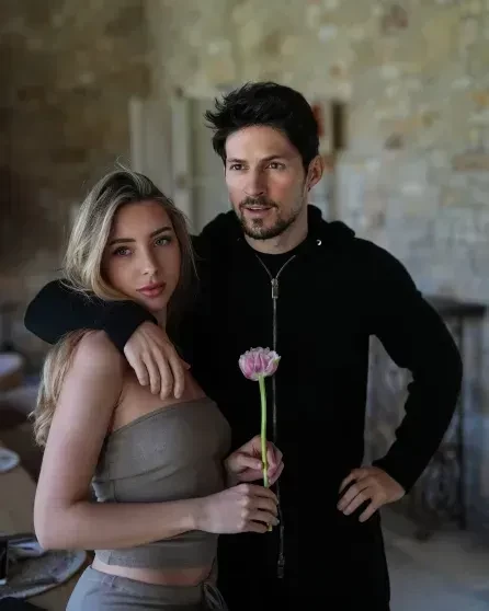 Суд разрешил Павлу Дурову выезжать из Франции в Дубай