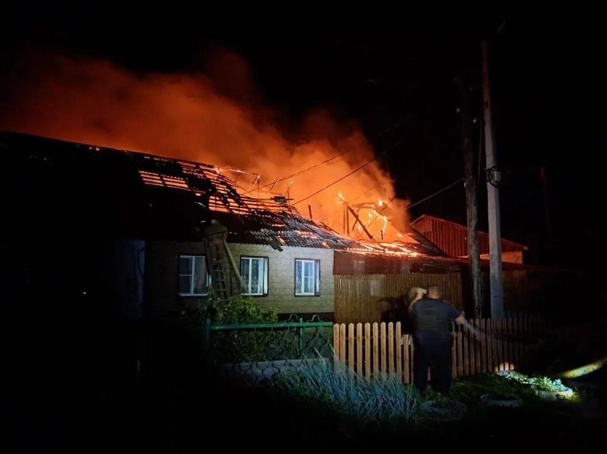 Противник ударил по Льгову Курской области, ПВО отбивала атаку дронов на Ростовскую область
